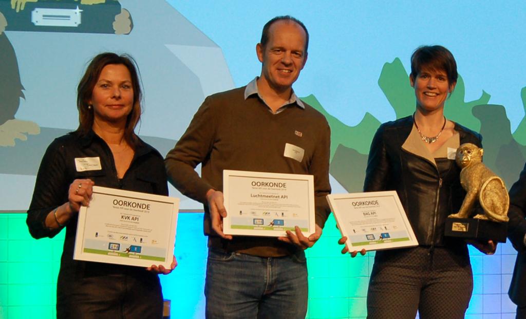 Genomineerden Beste API van de overheid Janita Tiesinga (KvK), Hans Berkhout (RIVM), Janette Storm (Kadaster)