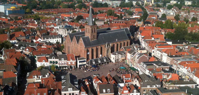 Stad met kerk